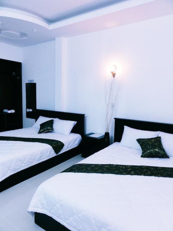 Phong Luu Hotel Nha Trang Phòng bức ảnh